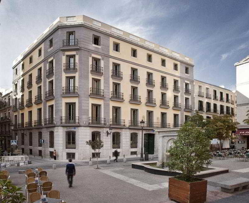 Radisson Blu Hotel, Madrid Prado ภายนอก รูปภาพ